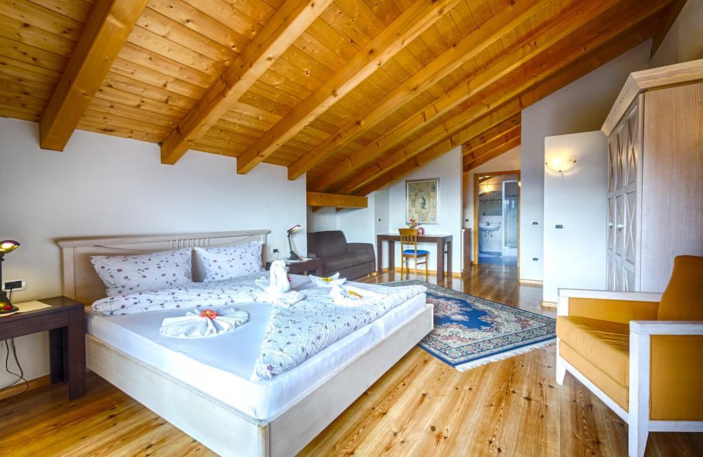 Hotel & Residenz Traubenheim Наллес Номер фото